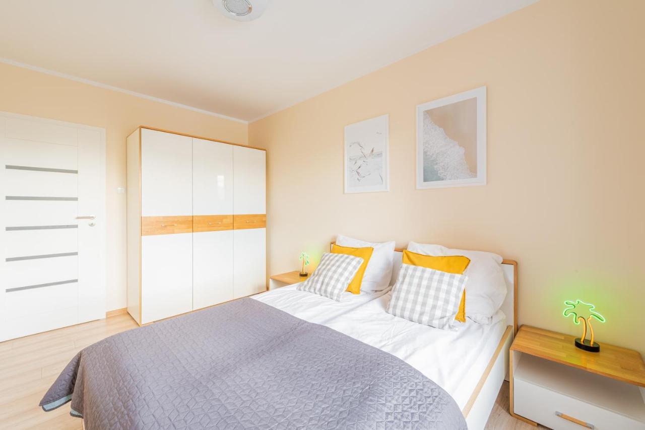 Pool & Leisure Apartament Polanki Park โควอบเซก ภายนอก รูปภาพ